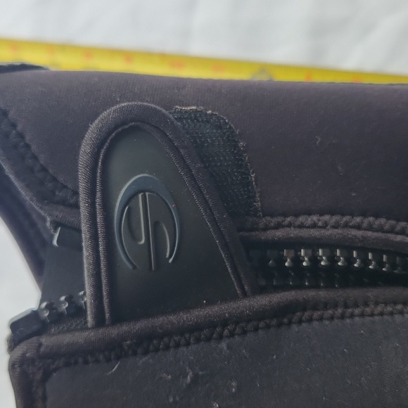 Deep See Black Dive Boots - Picture 5 of 7